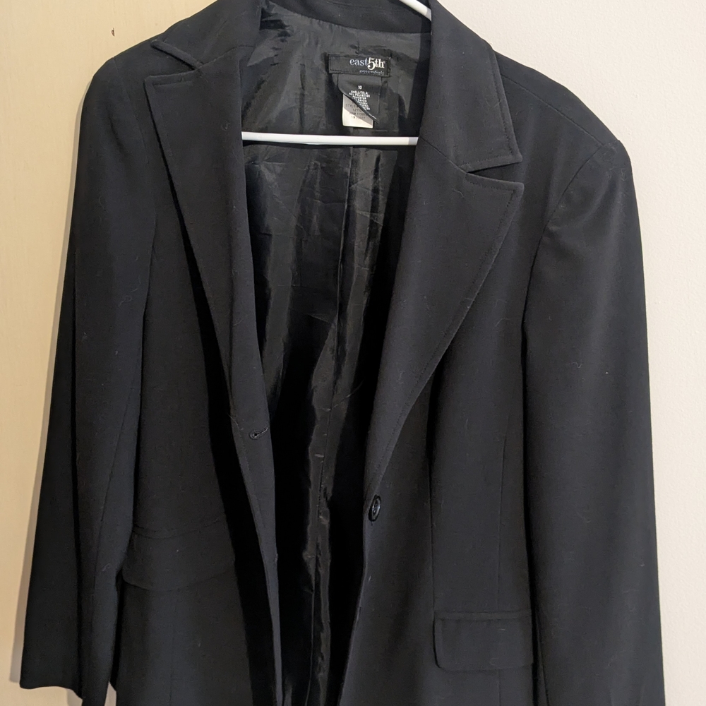 Essentials Black Blazer